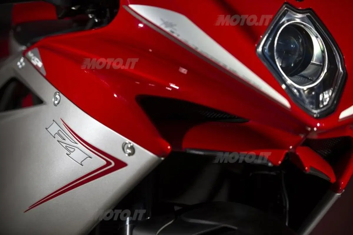 MV Agusta F4 e F4RR 2013 (54)