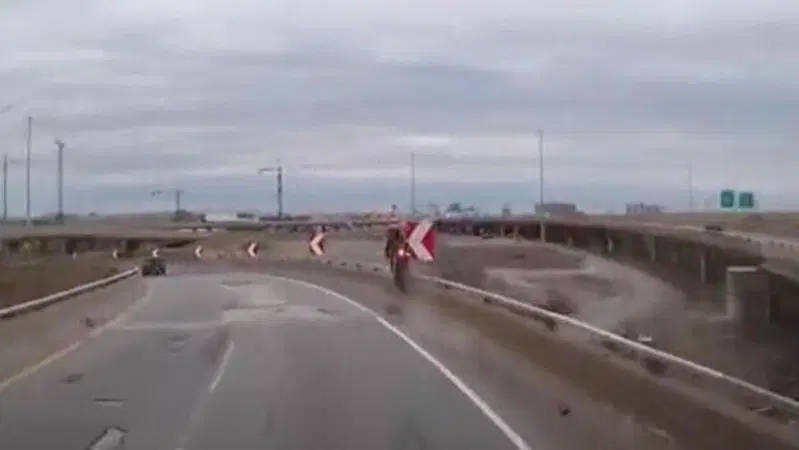 Il peggior modo di imboccare l&rsquo;autostrada con una supersportiva [VIDEO CHOC]