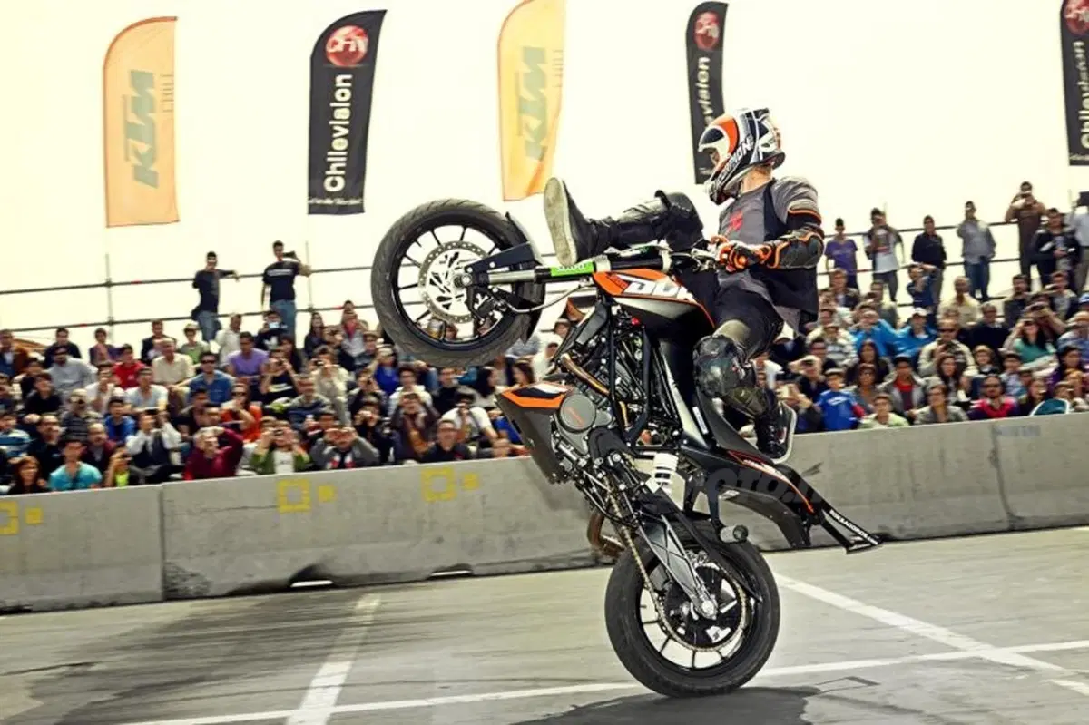 Rok Bagoros (stunt KTM): un fenomeno in crescita