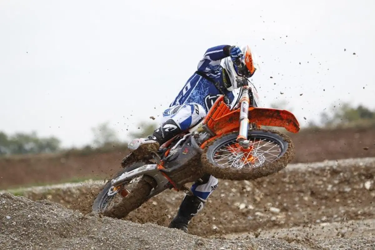 KTM EXC-F 350 Guerrero VS 450 Aubert Factory  (4)