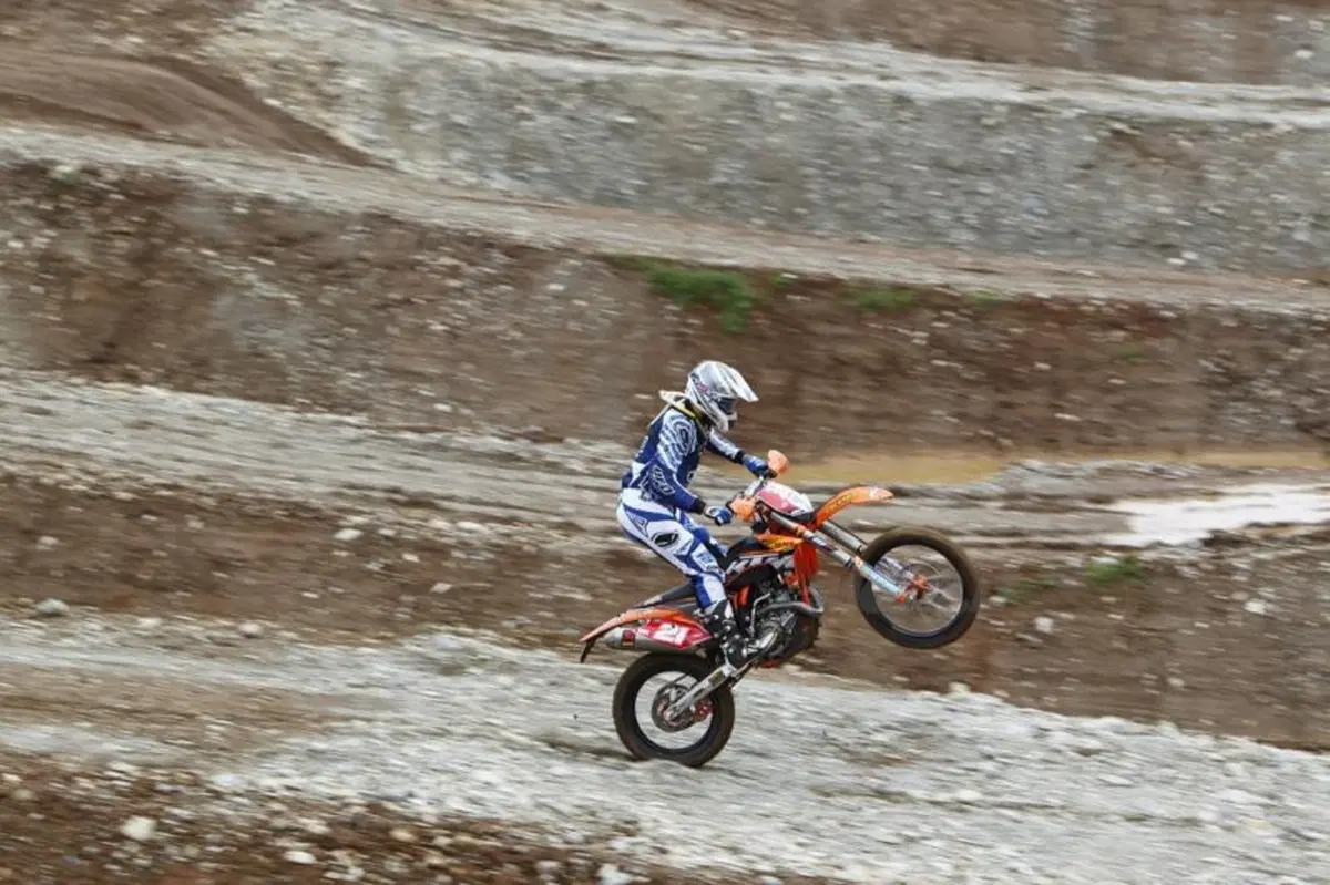 KTM EXC-F 350 Guerrero VS 450 Aubert Factory  (9)