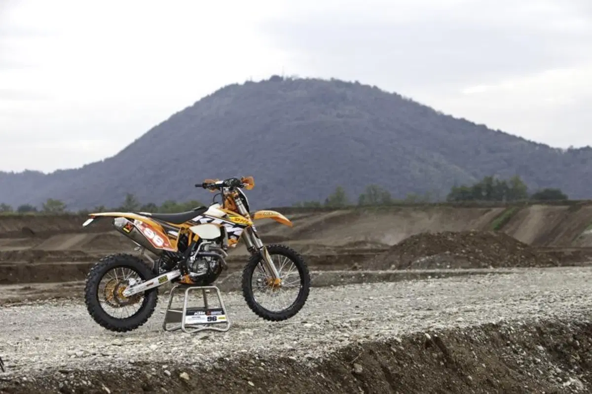KTM EXC-F 350 Guerrero VS 450 Aubert Factory  (16)