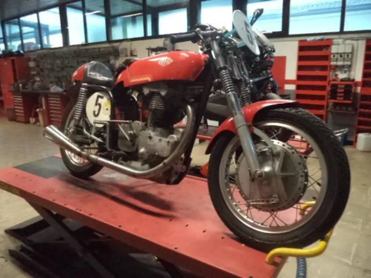 Gilera SATURNO CORSA (2)