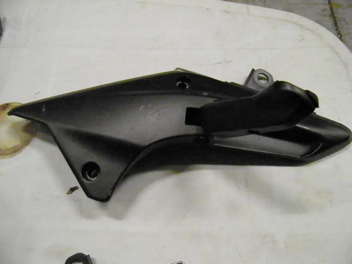 RICAMBI VARI USATI SW T 400 Honda (8)