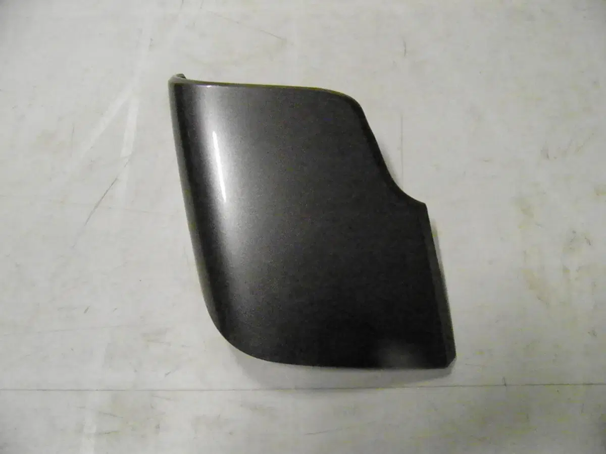 CASSETTINO SINISTRO USATO PER HONDA SW T 400