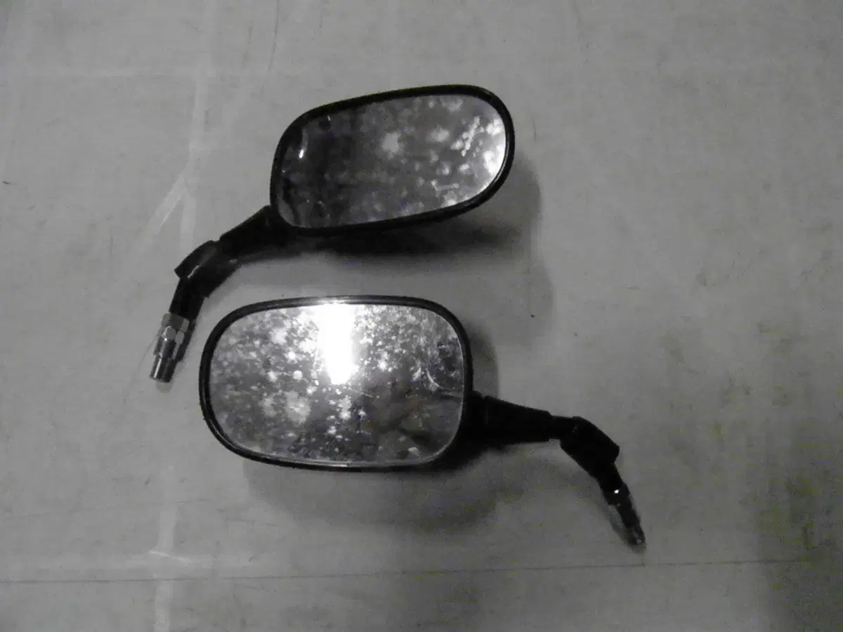 COPPIA SPECCHI USATI HONDA SW T 400