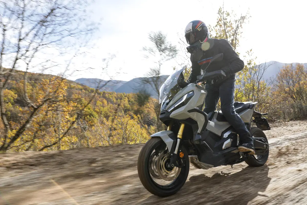 Honda X-ADV 2021 TEST (11)