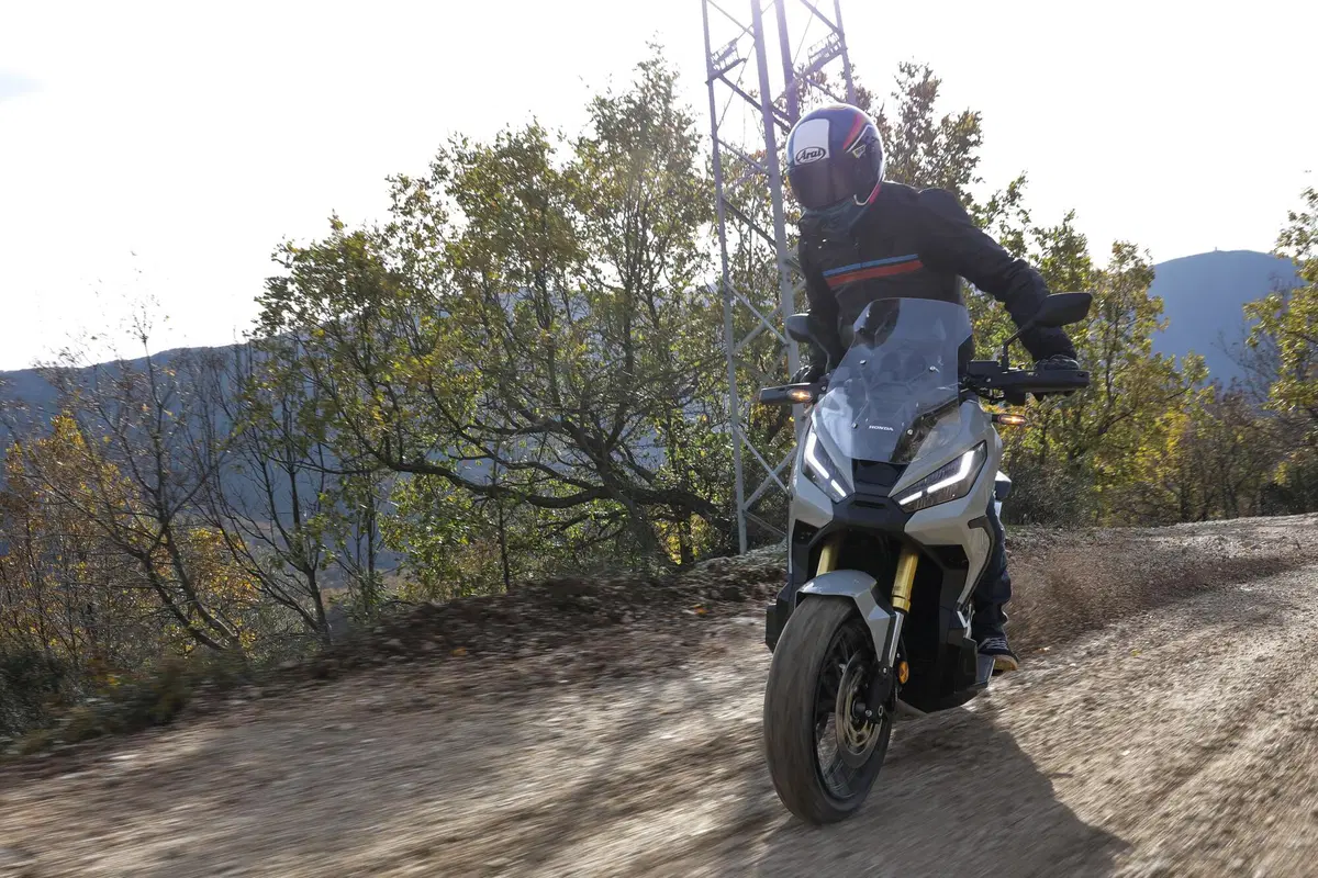 Honda X-ADV 2021 TEST (12)