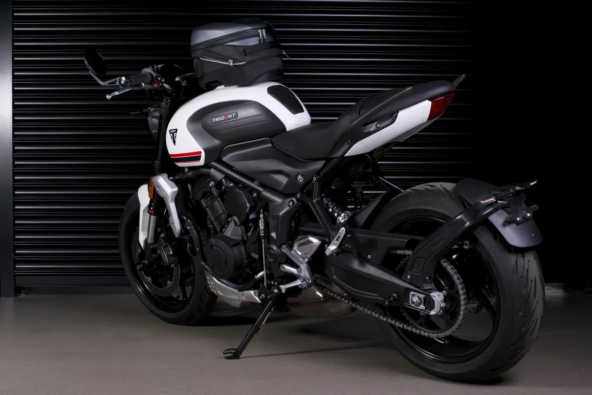 Triumph Trident 660. Welcome... back!