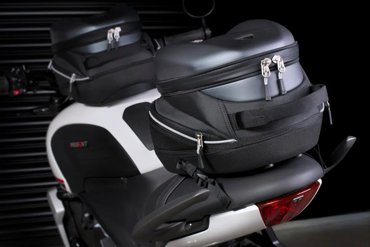 Triumph Trident 660. Welcome... back! (9)