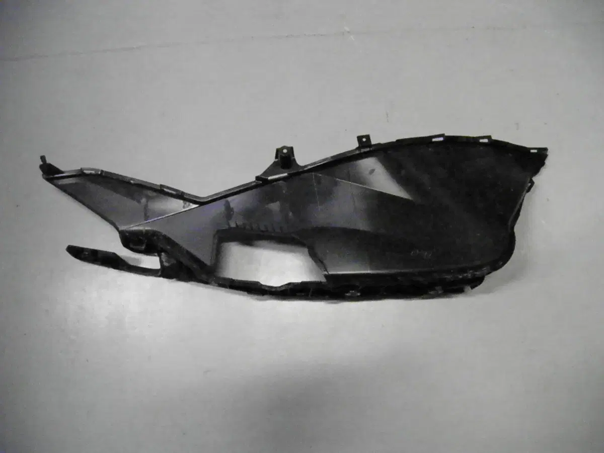 PEDANA SINISTRA USATA PER HONDA PCX 125 DEL 2015 (2)