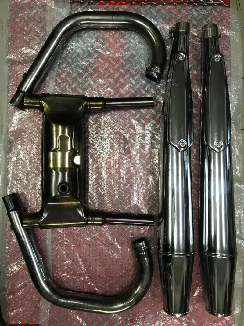 Marmitte Calif.Vintage completa di collettori VV Moto Guzzi (13)