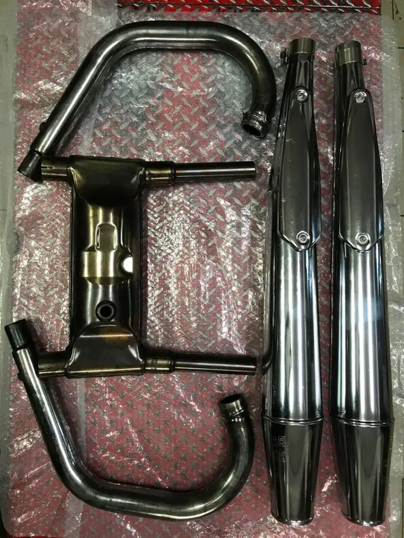 Marmitte Calif.Vintage completa di collettori VV Moto Guzzi (17)