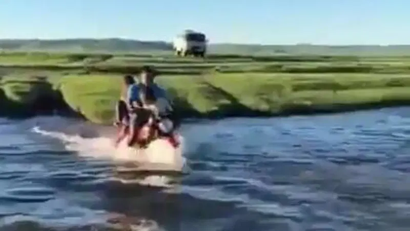 La moto &ldquo;familiare&rdquo; che ha tenuto testa alle BMW GS [VIDEO VIRALE]