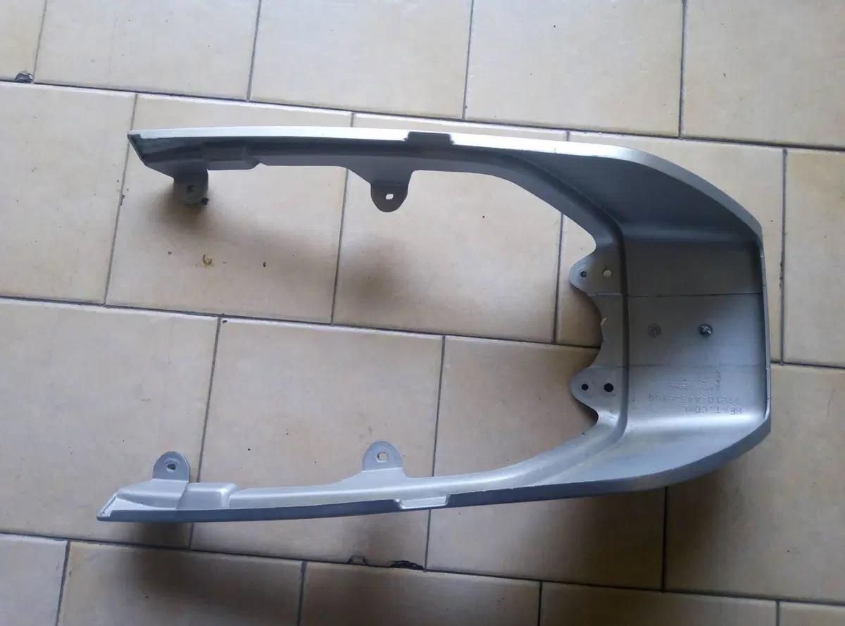 Honda CB400N (3)