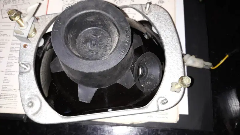 FANALE LEMANS II CARELLO Moto Guzzi (3)