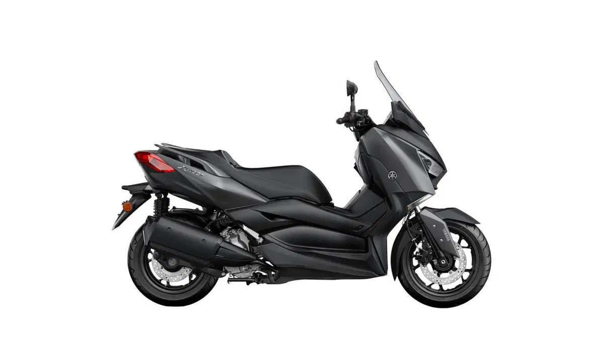 Yamaha TMAX e XMAX: motori Euro-5 e nuove colorazioni (12)