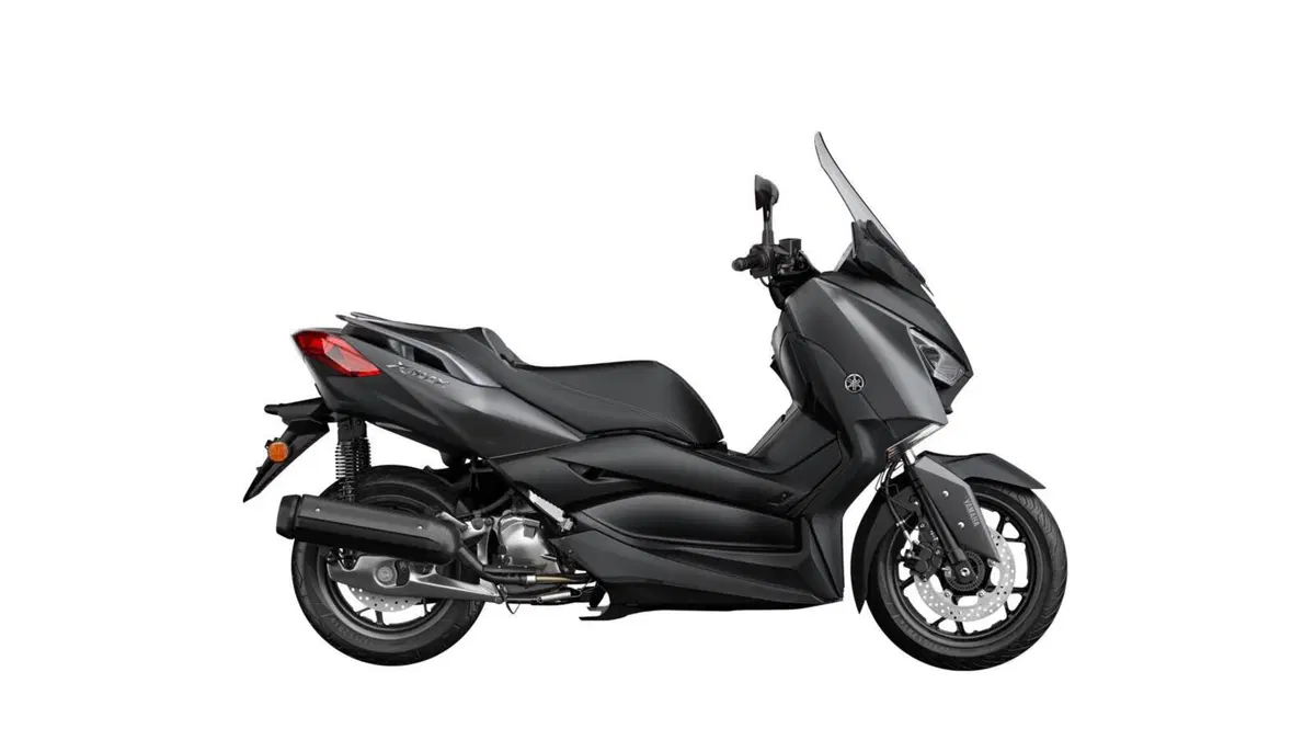 Yamaha TMAX e XMAX: motori Euro-5 e nuove colorazioni (18)