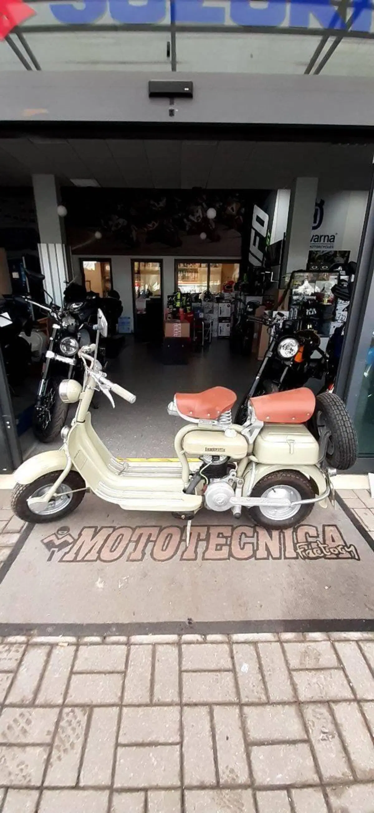 Lambretta 125 D