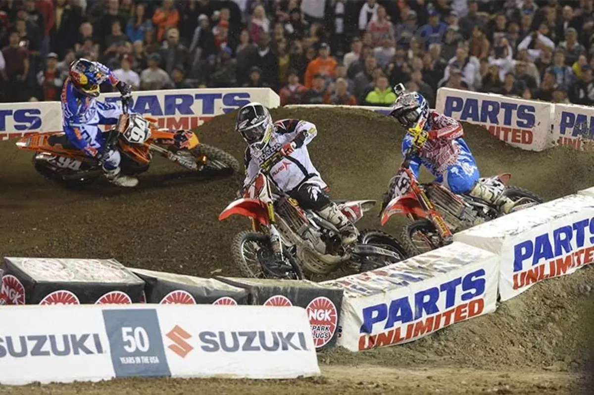 Supercross di Anaheim: Villopoto finalmente conquista l'oro (2)