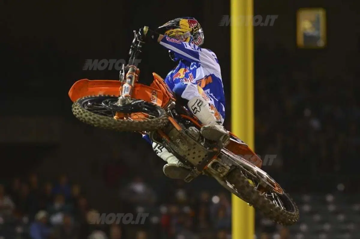 Supercross di Anaheim: Villopoto finalmente conquista l'oro (11)