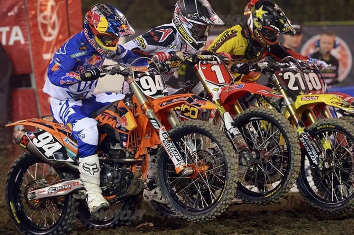 Supercross di Anaheim: Villopoto finalmente conquista l'oro (13)