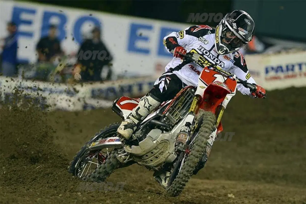 Supercross di Anaheim: Villopoto finalmente conquista l'oro (15)