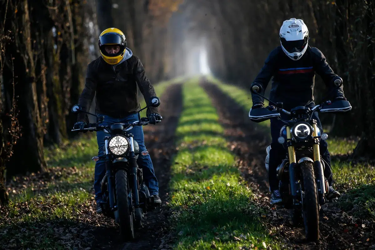 Triumph Scrambler SPECIAL TEST: 900 vs 1200, quale scegliere?