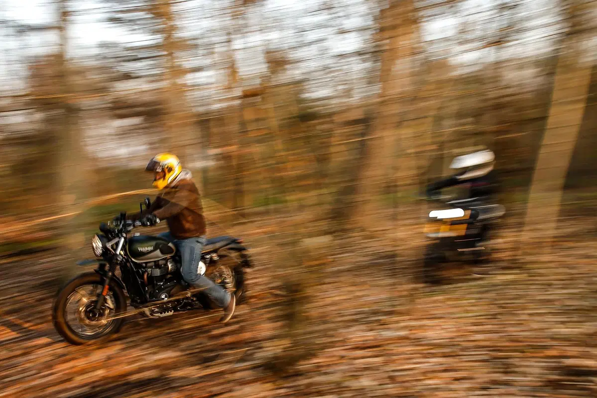 Triumph Scrambler SPECIAL TEST: 900 vs 1200, quale scegliere? (6)