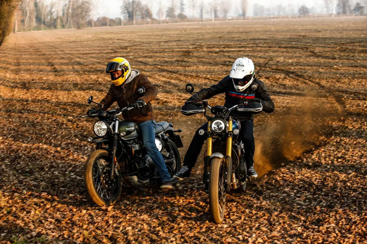Triumph Scrambler SPECIAL TEST: 900 vs 1200, quale scegliere? (11)