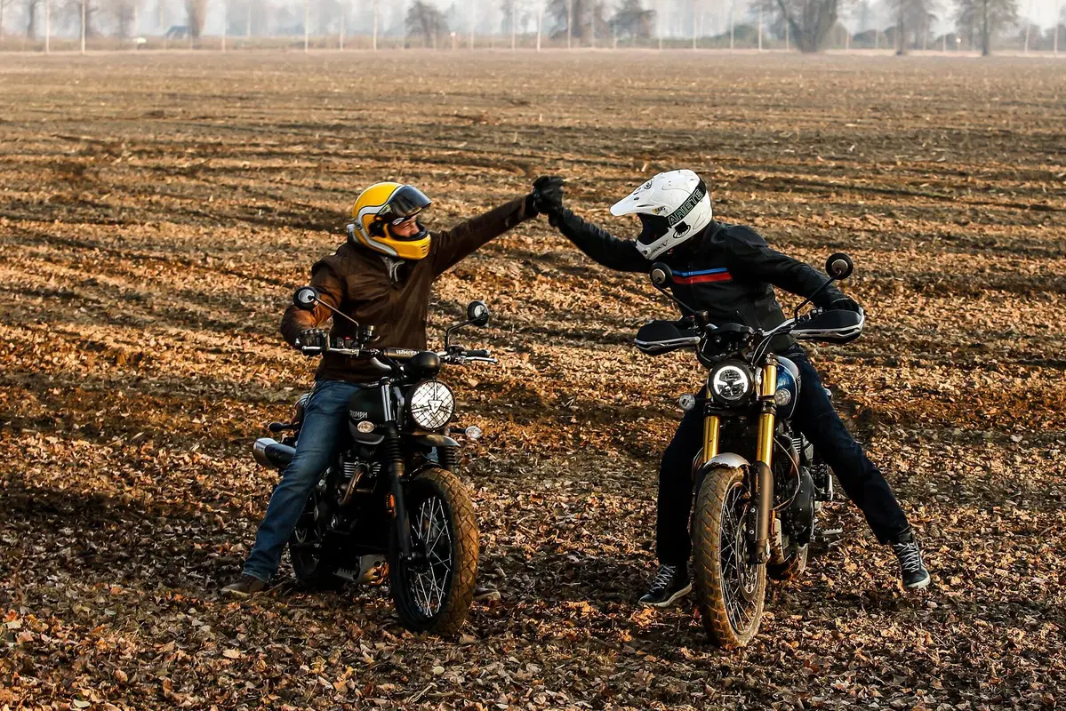 Triumph Scrambler SPECIAL TEST: 900 vs 1200, quale scegliere?