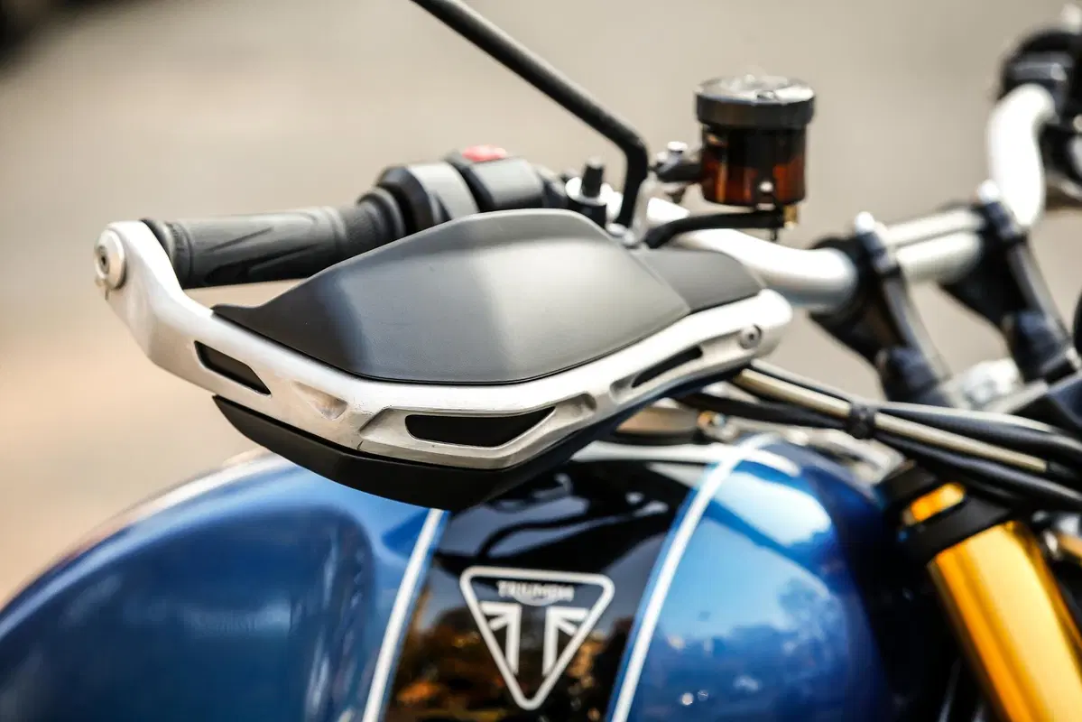 Triumph Scrambler SPECIAL TEST: 900 vs 1200, quale scegliere? (16)