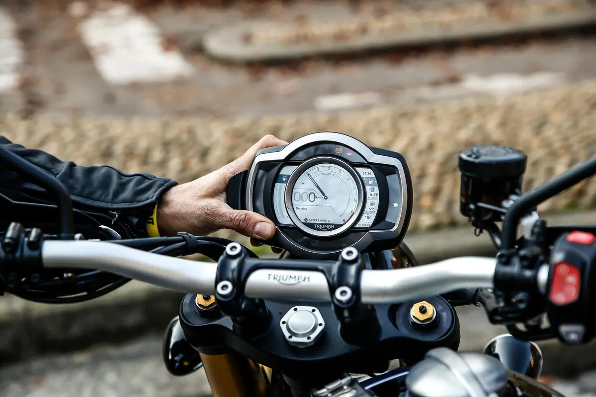 Triumph Scrambler SPECIAL TEST: 900 vs 1200, quale scegliere? (48)