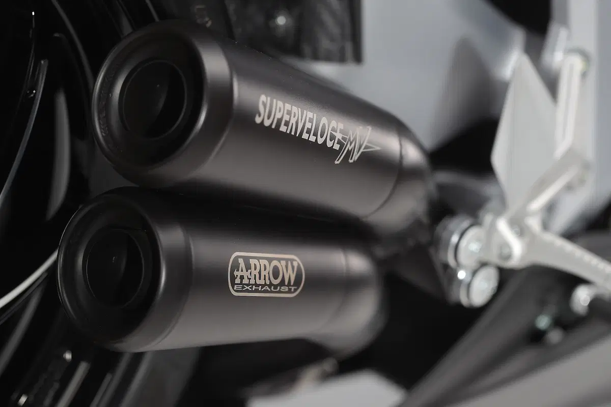 MV Agusta: Superveloce Alpine, serie limitata da 110 esemplari (31)