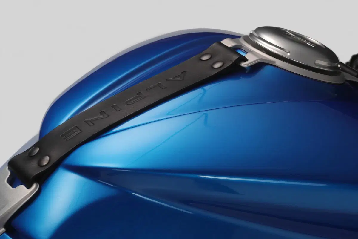 MV Agusta: Superveloce Alpine, serie limitata da 110 esemplari (27)