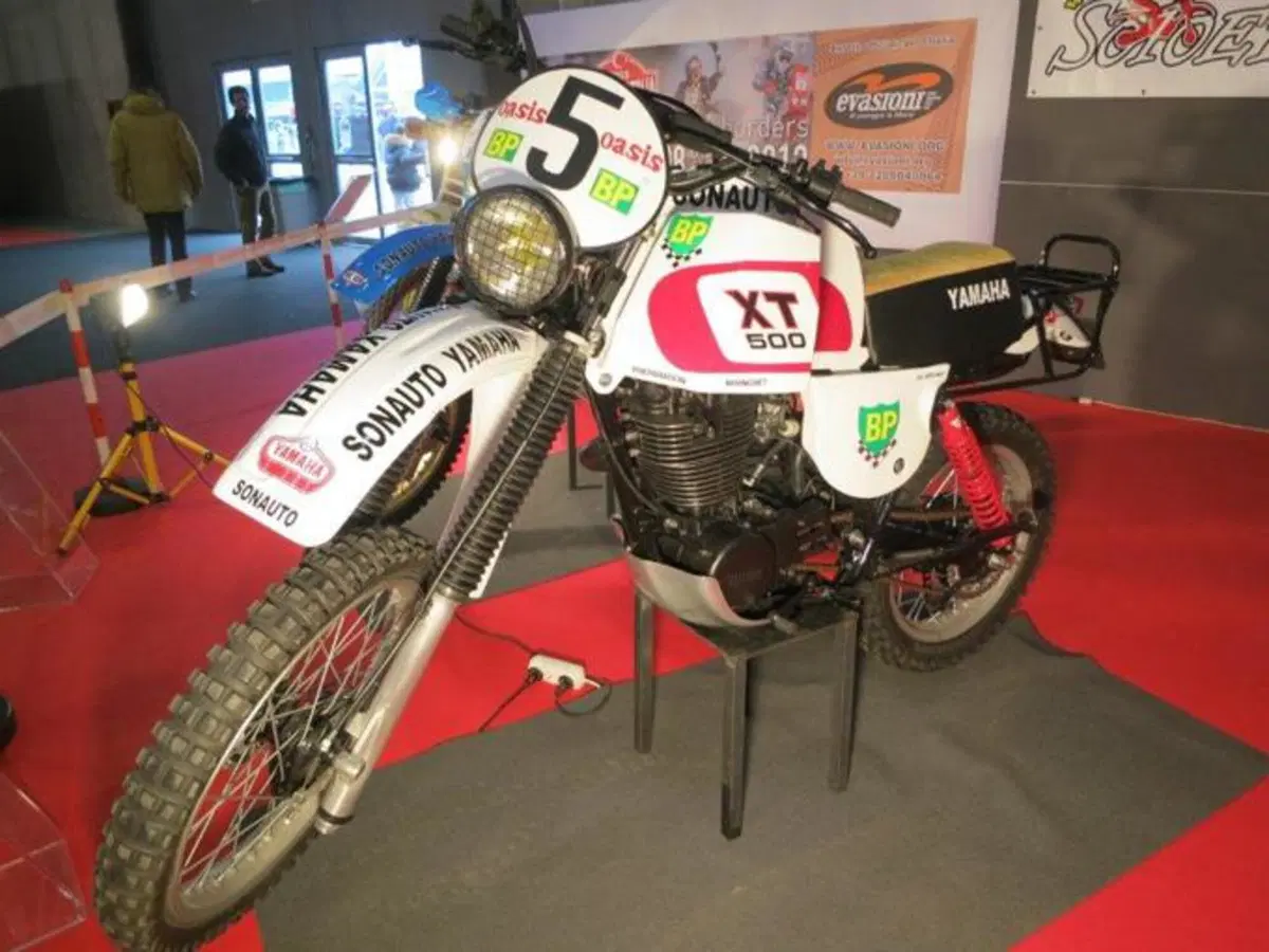 Le foto più divertenti del Motor Bike Expo 2013 a Verona (6)