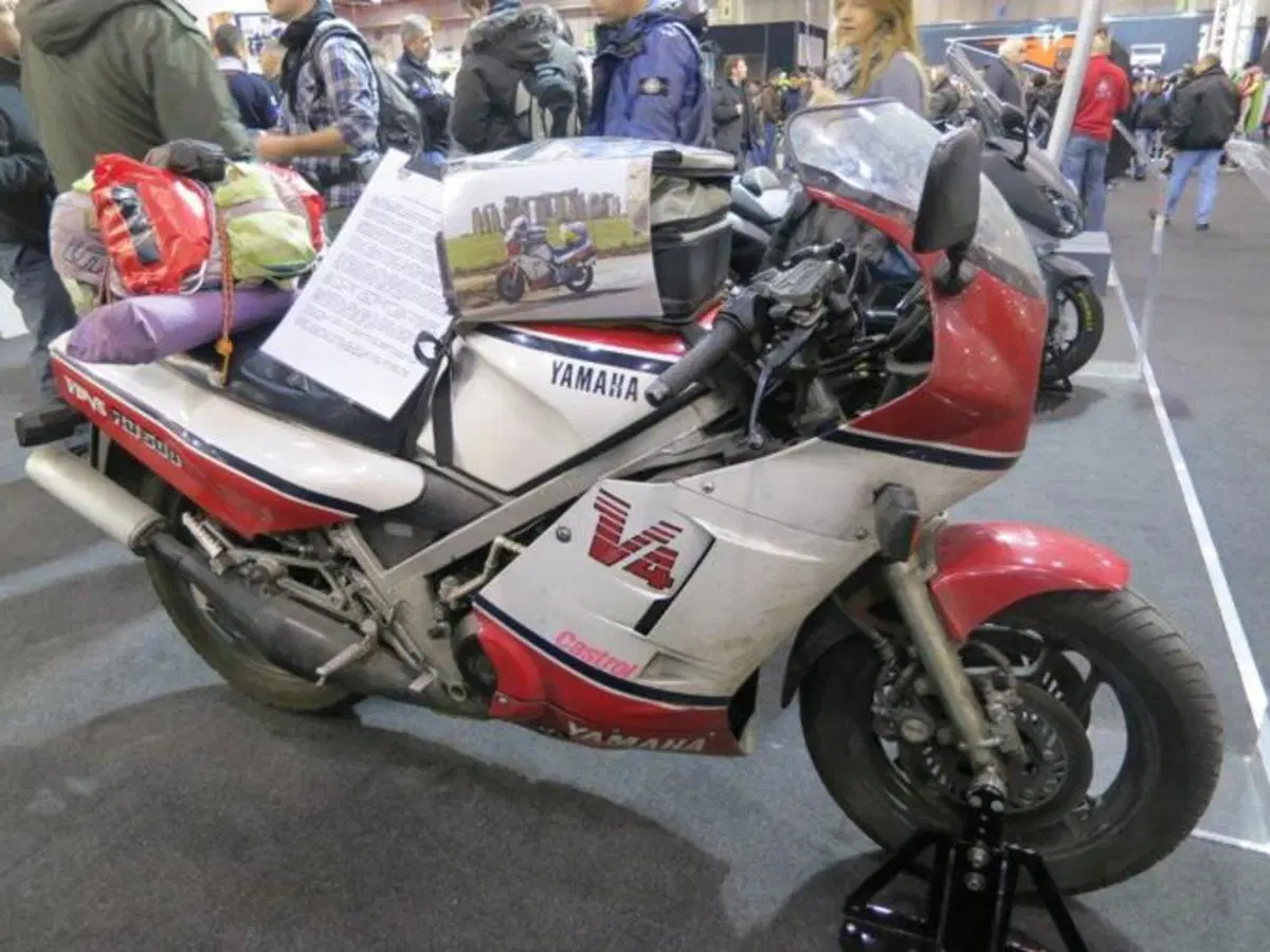Le foto più divertenti del Motor Bike Expo 2013 a Verona (20)