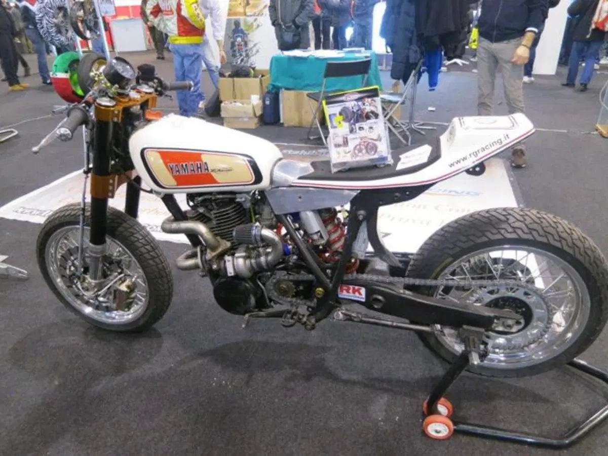 Le foto più divertenti del Motor Bike Expo 2013 a Verona (26)
