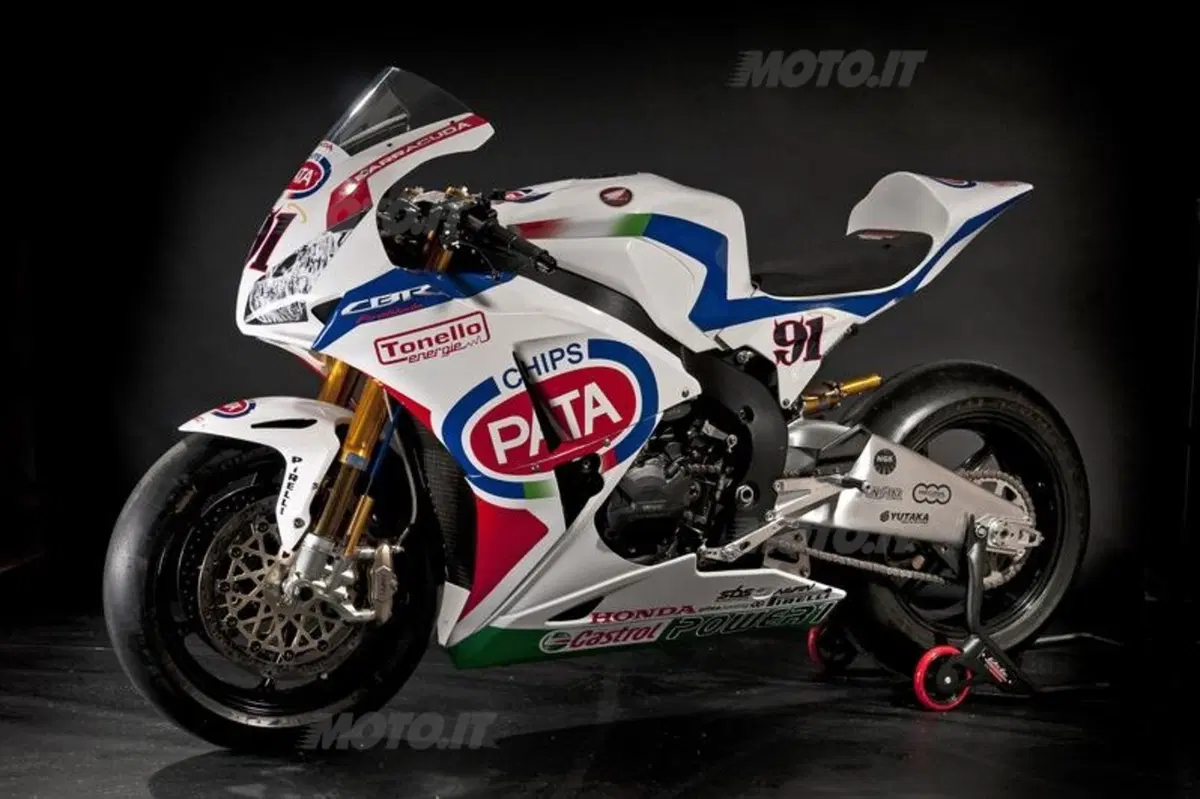 Presentato al Motor Bike Expo il Team Pata Honda SBK (3)