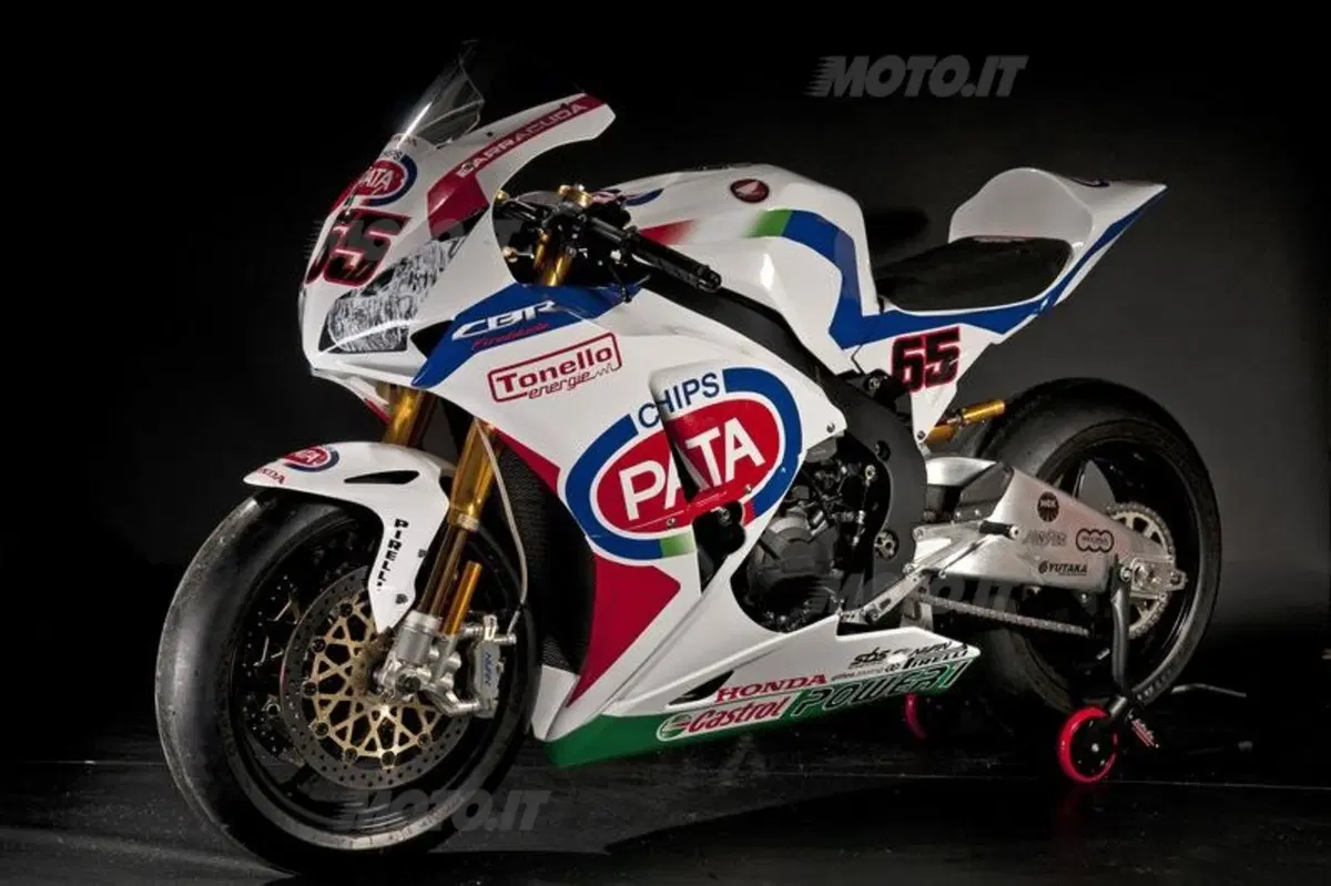Presentato al Motor Bike Expo il Team Pata Honda SBK (5)