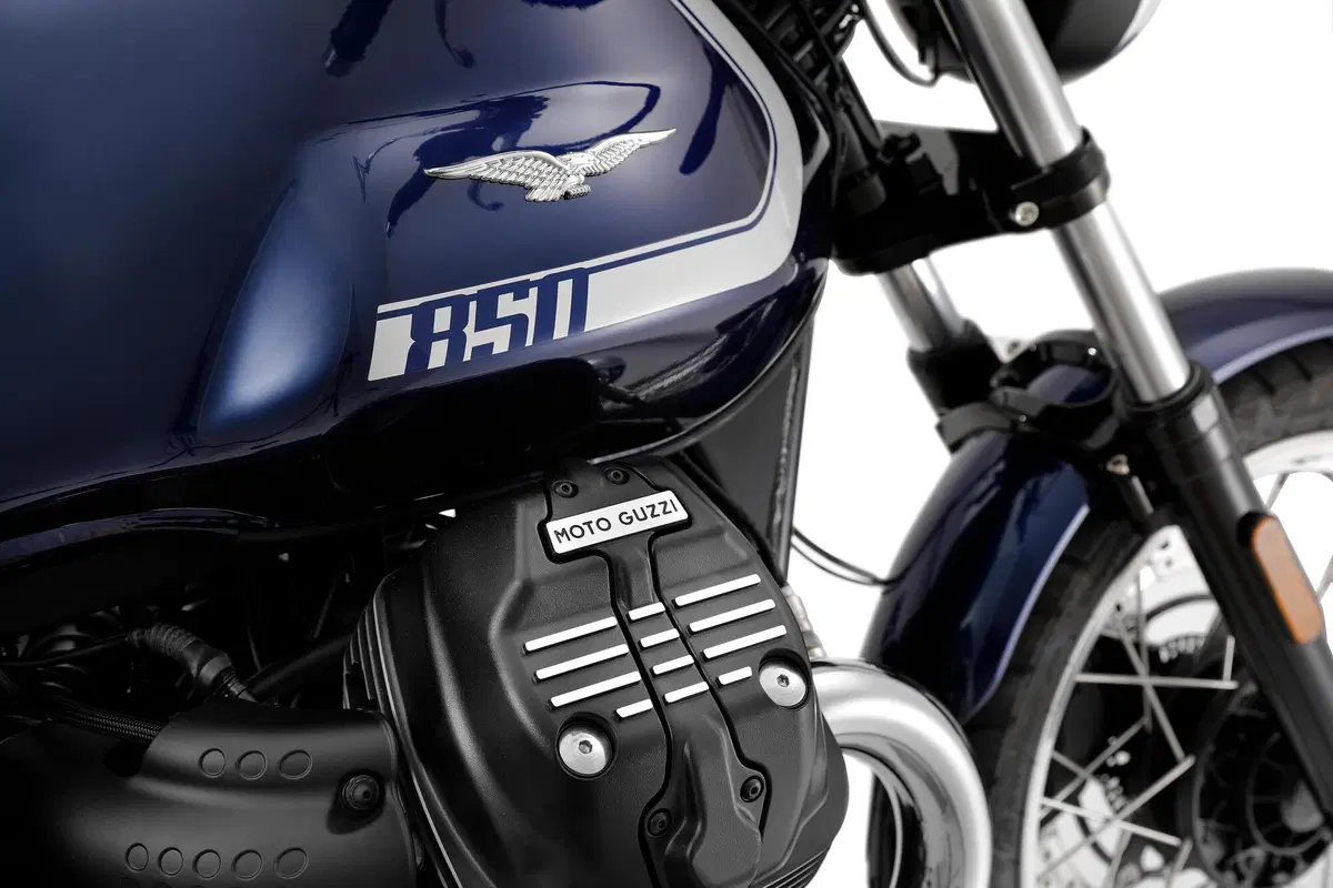 Nuova Moto Guzzi V7 2021: arriva il motore 850 da 65 cavalli (6)