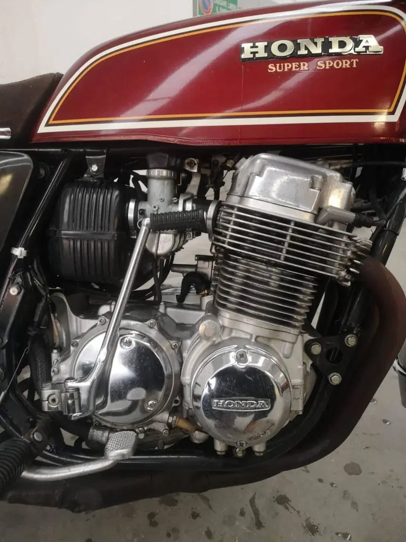 Honda 750 Four Super Sport (4)