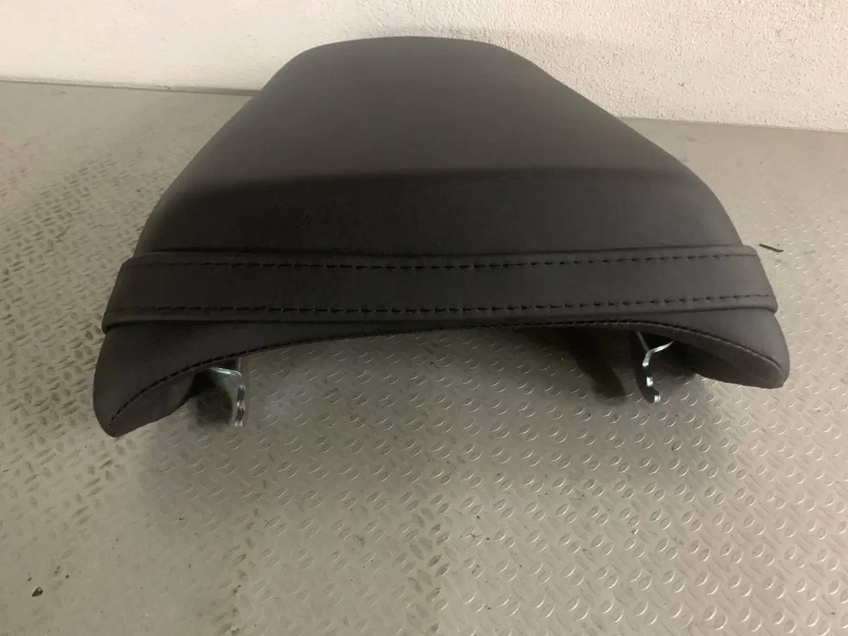 Sella sellino posteriore moto per Honda CB 300 R (6)