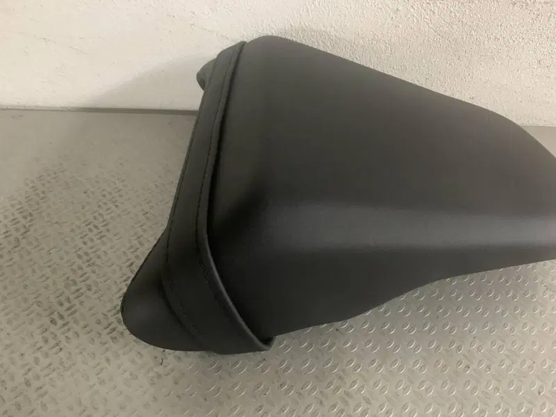 Sella sellino posteriore moto per Honda CB 300 R (8)