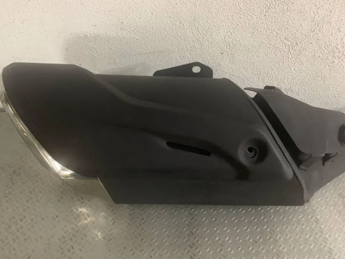 Terminale originale per HONDA CB 300R CBF300 18-19 (3)