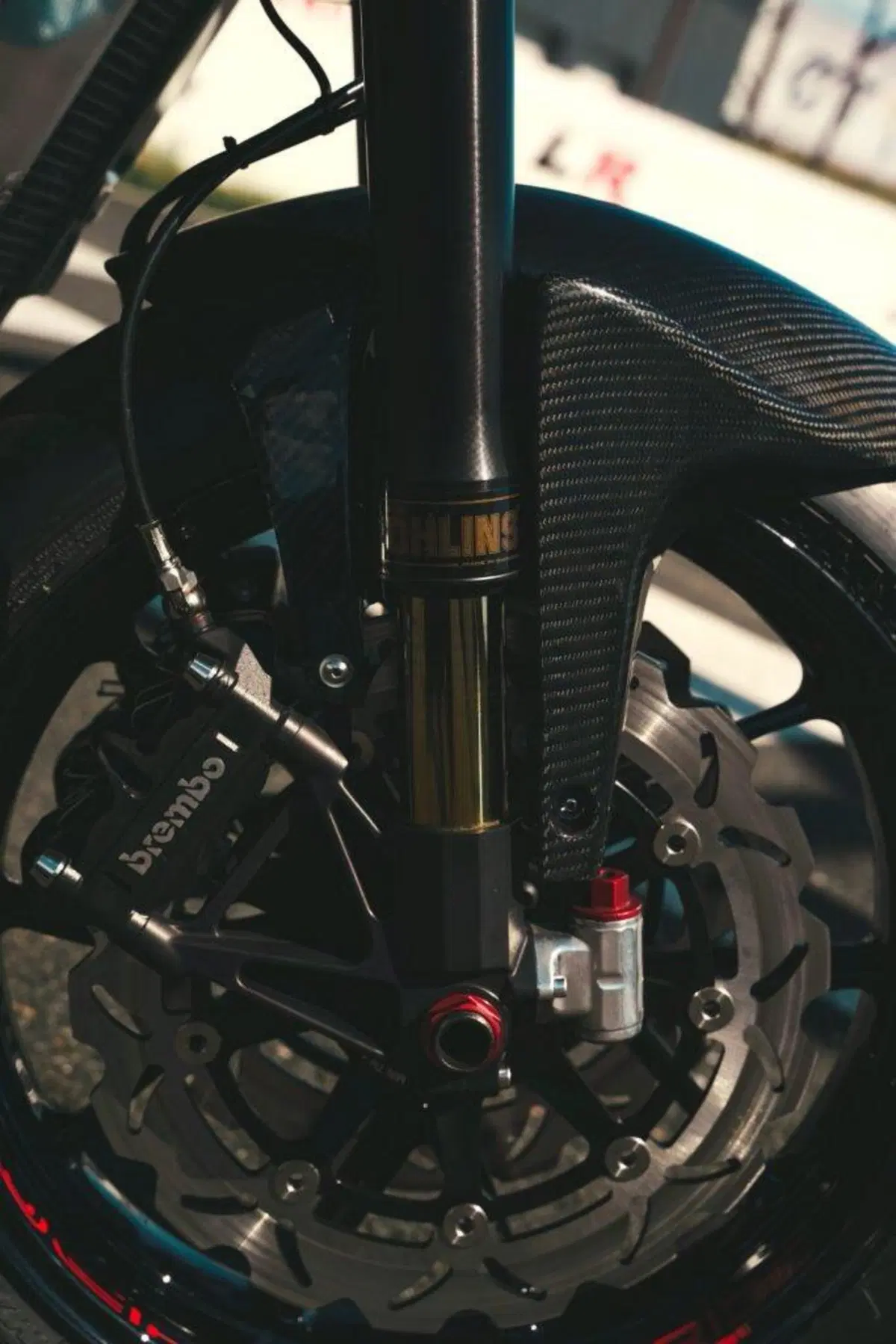 Ducati 999 Black Edition by Freeride: la riscossa del brutto anatroccolo (11)