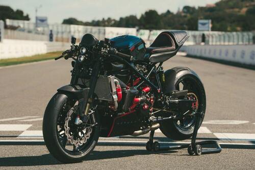 Ducati 999 Black Edition by Freeride: la riscossa del brutto anatroccolo (7)