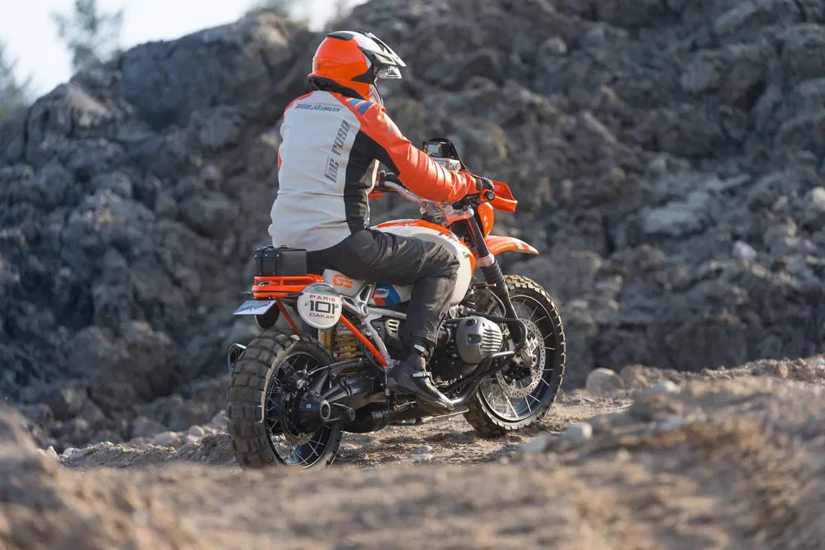 BMW Lac Rose, una G/S partendo dalla R nineT al Wheels and Waves (6)