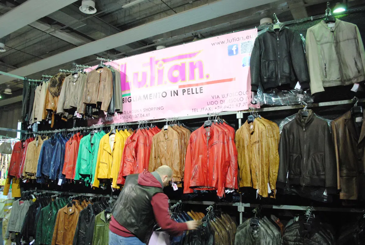 Motor Bike Expo: Lu.Ti.An., abbigliamento in pelle (3)