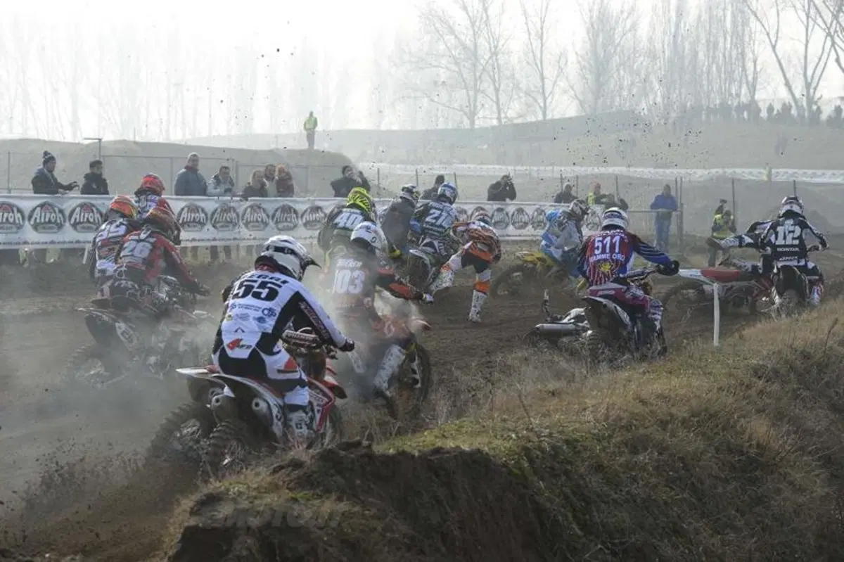 Le foto degli incidenti allo Starcross (10)